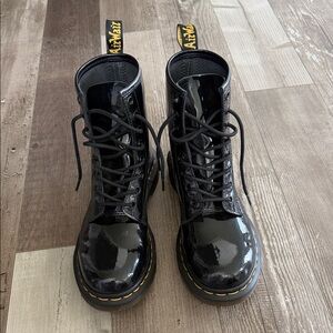 Dr. Martens 1460 Shiny Black Boots in very good condition